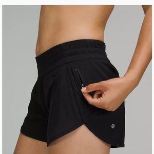 Black lulu shorts